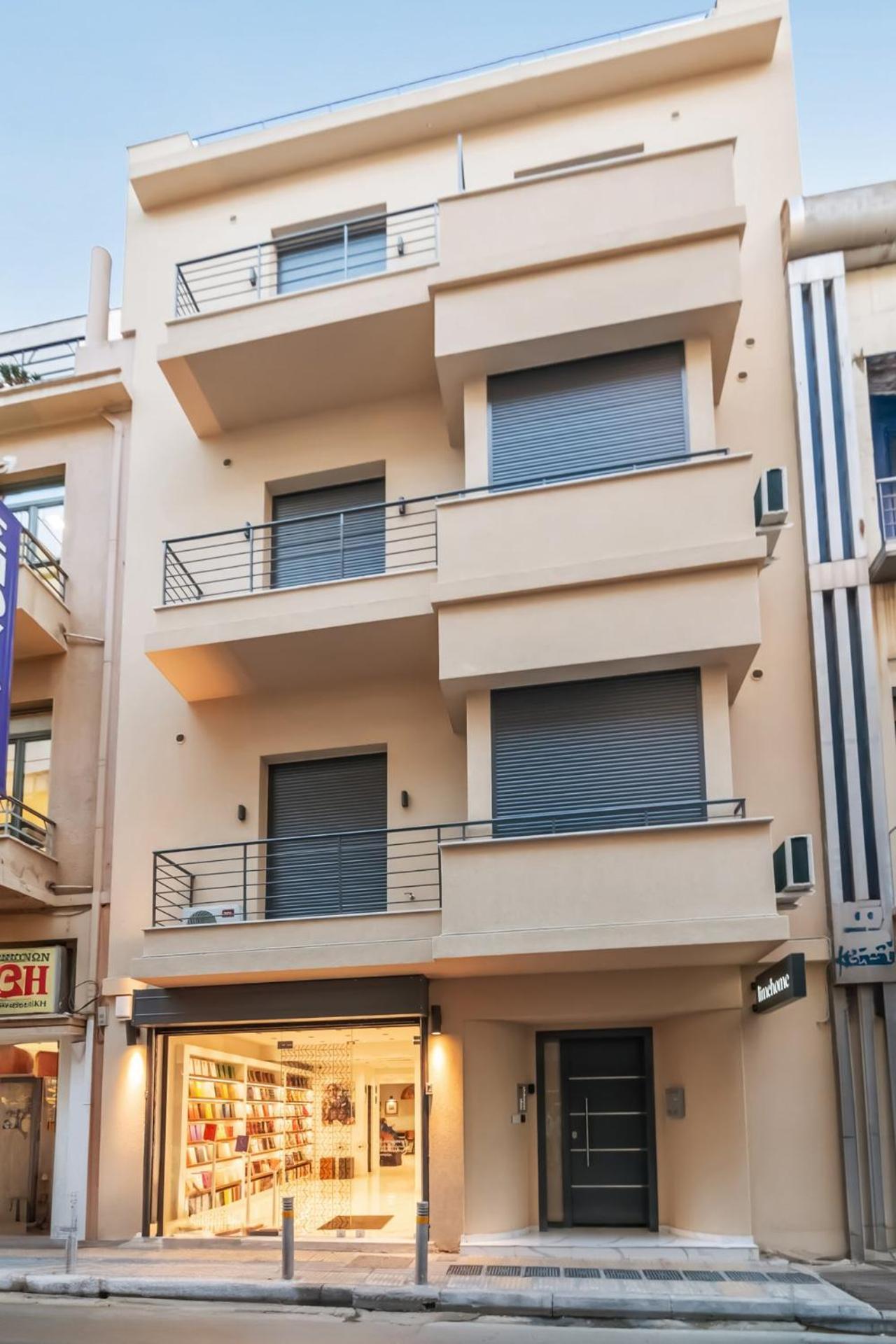 Limehome Athens Solonos City Center Extérieur photo