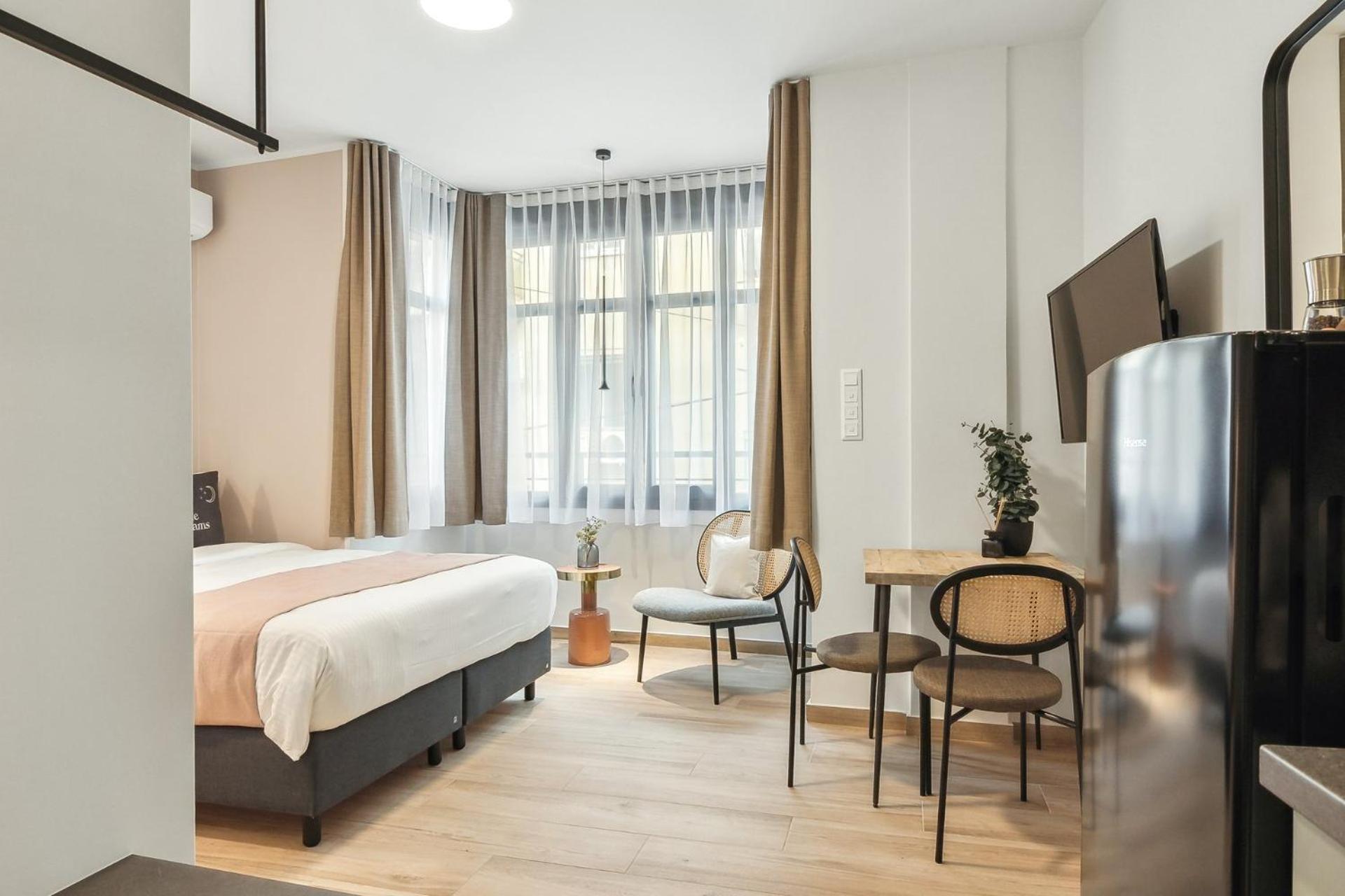 Limehome Athens Solonos City Center Extérieur photo