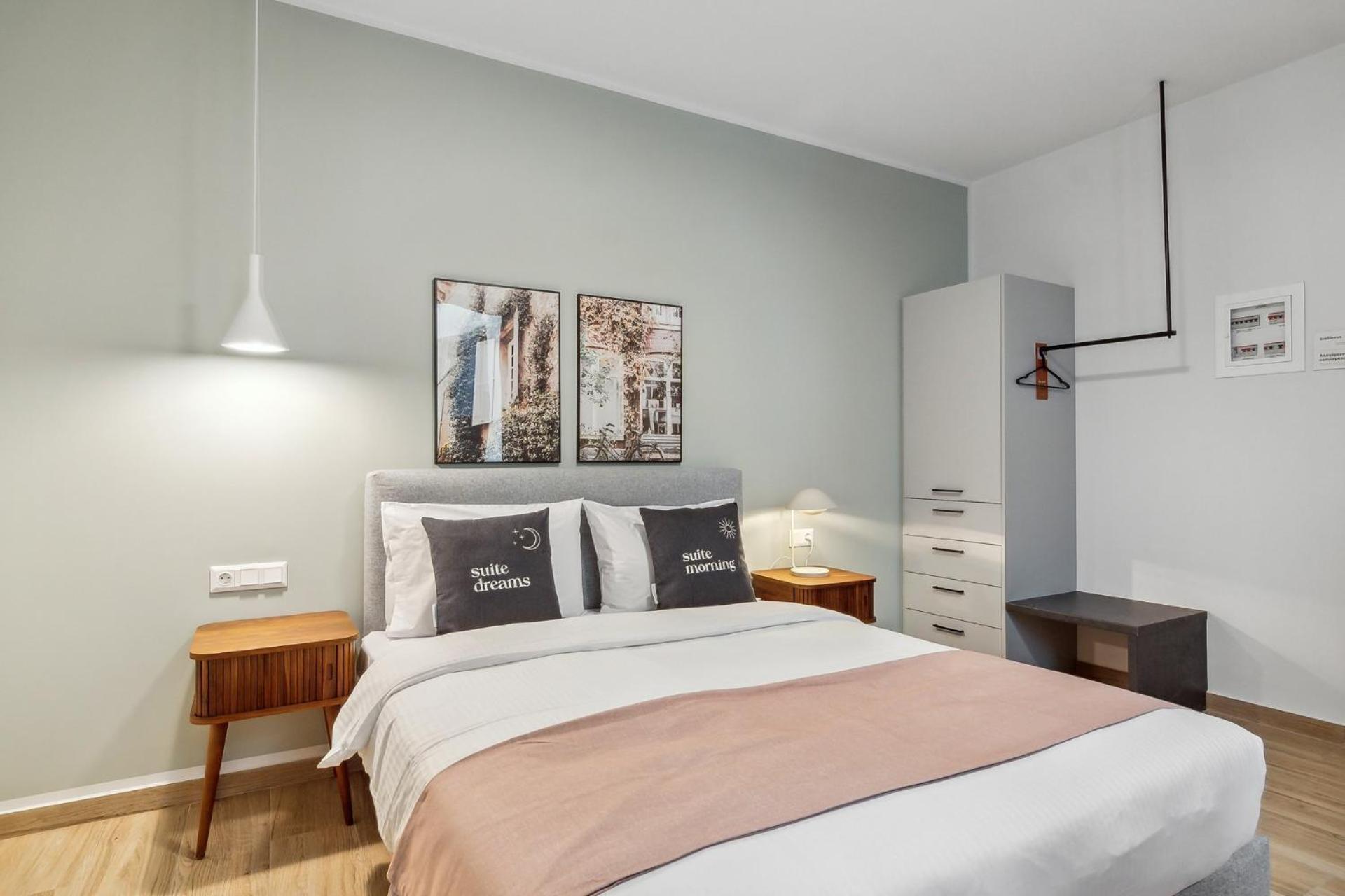 Limehome Athens Solonos City Center Extérieur photo