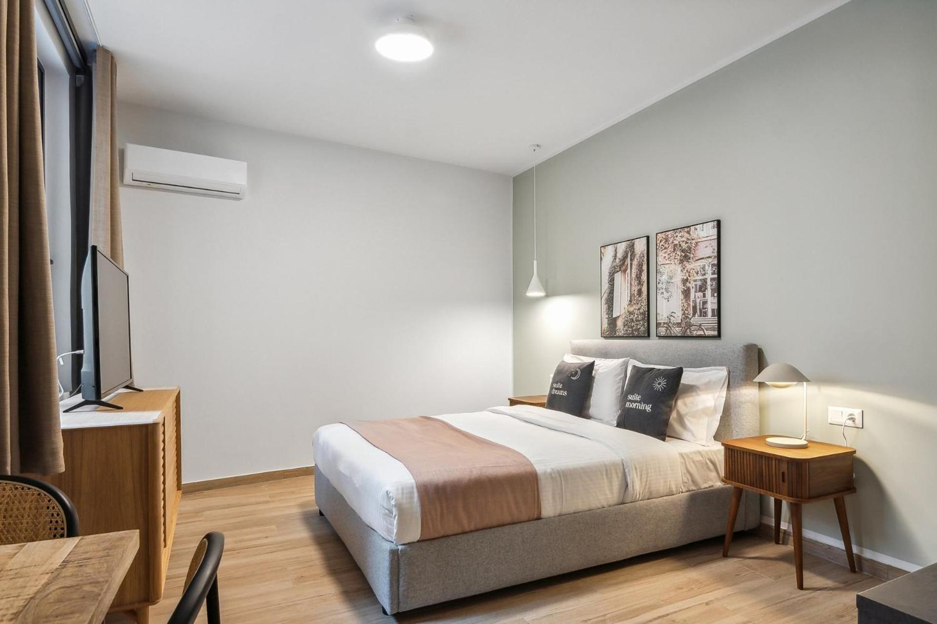 Limehome Athens Solonos City Center Extérieur photo