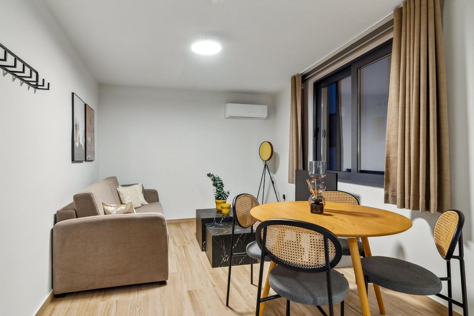 Limehome Athens Solonos City Center Extérieur photo