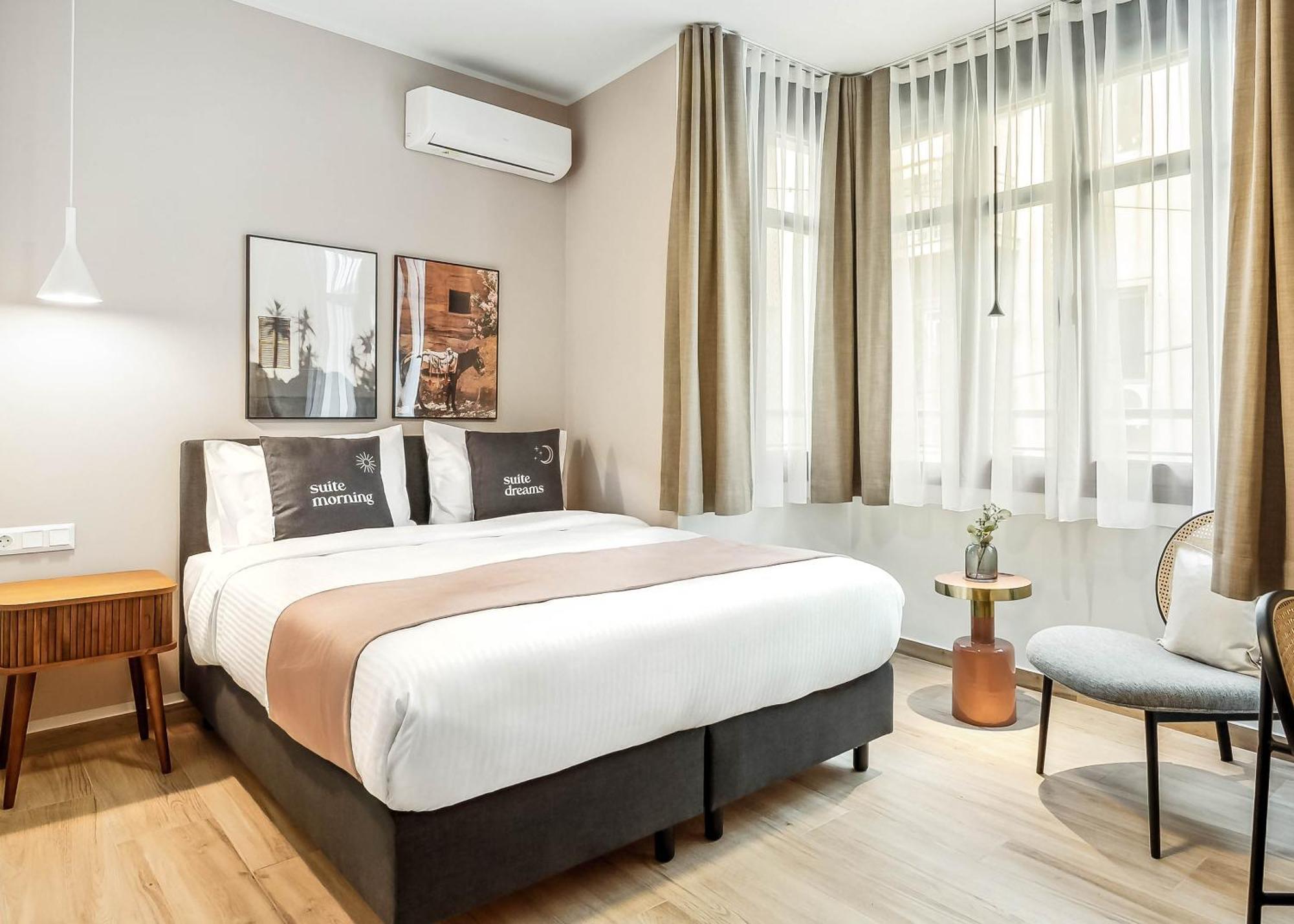 Limehome Athens Solonos City Center Extérieur photo